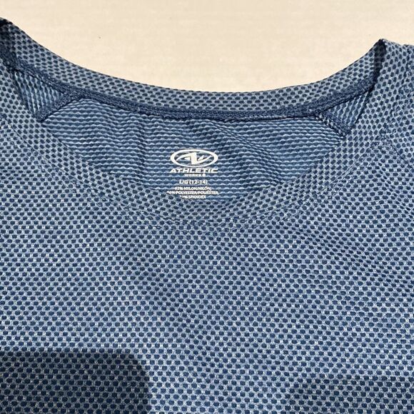 Workout in style, check out back of shirt! Size L/G 12-14 - Picture 2 of 7